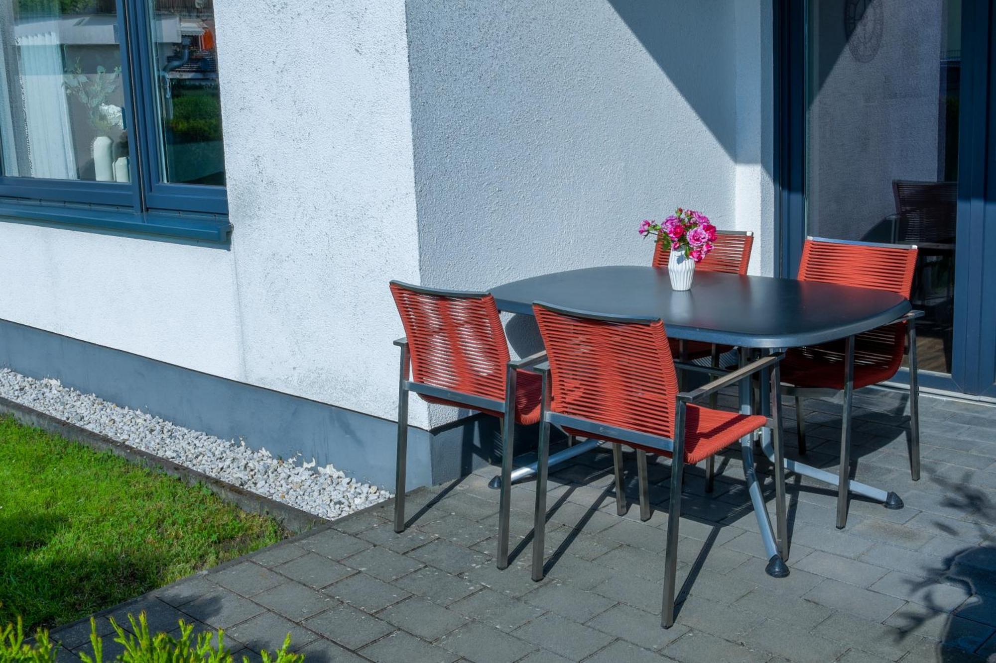 Am Gurkenradweg *